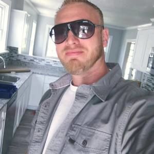 Meet your Posher, Aaron